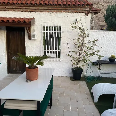 8 Lejlighedshotel 3*
